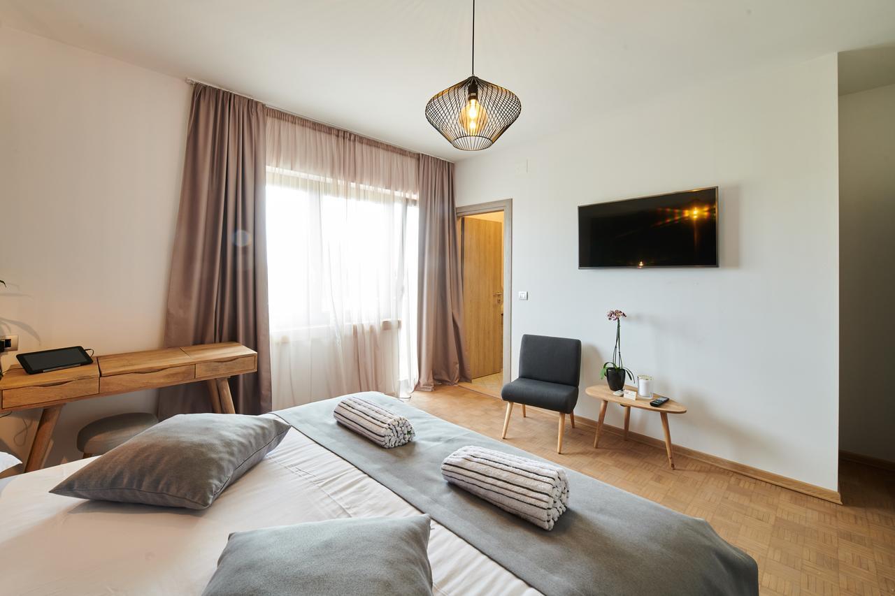 Boutique Rooms Luna Umag Exterior foto